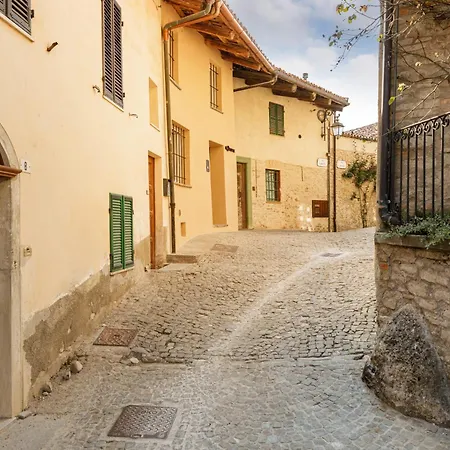 Mon Monforte dʼAlba