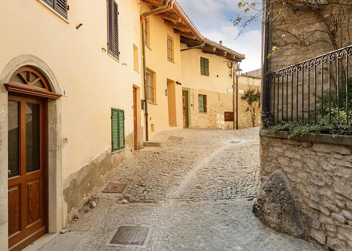 Mon Monforte dʼAlba